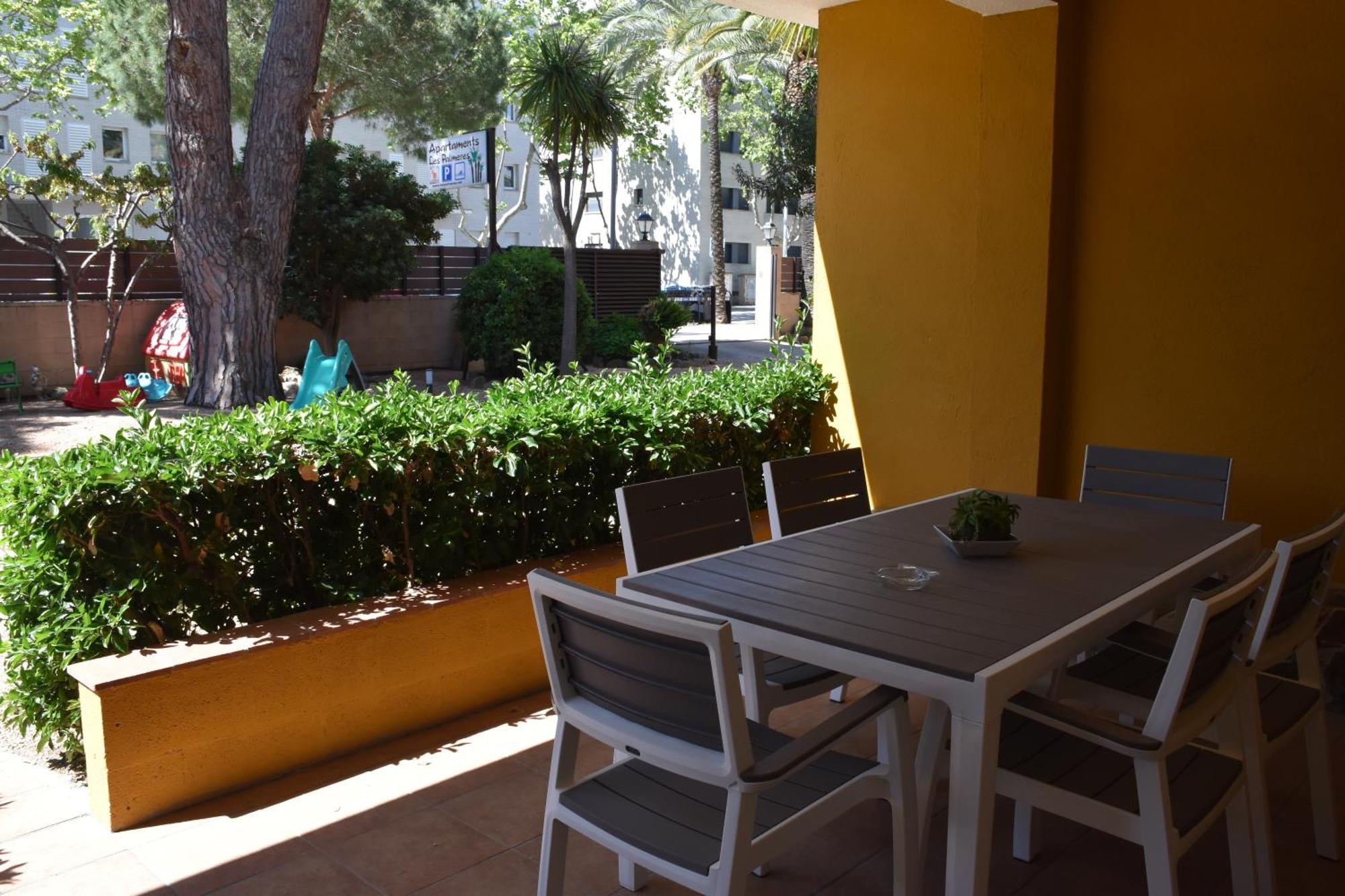 Apartamentos Les Palmeres Platja d'Aro Exterior foto
